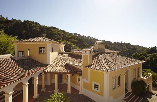 Quinta Matalva Main House -styish and secluded villa with pool, view and gardens