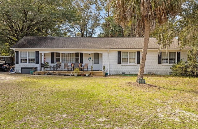 Quintessential Family Beach Cottage/Easy Walk to Beach!