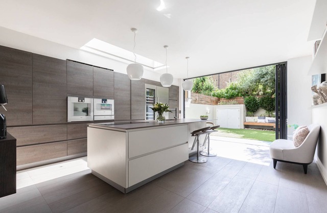 Radipole Road V by onefinestay