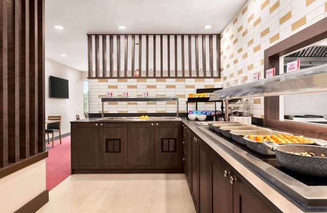 Ramada by Wyndham Cobham