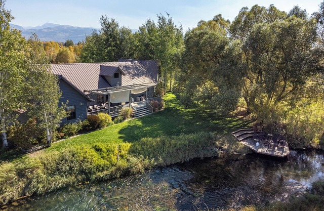 Rare Teton Ranch: 400 protected acres, private creek, fishing, kayaking, birding