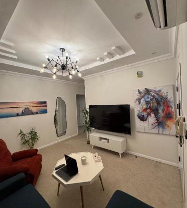 Razz House بيت راز