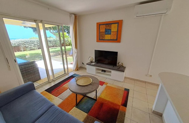 RDC appartement en bord de mer au son des vagues