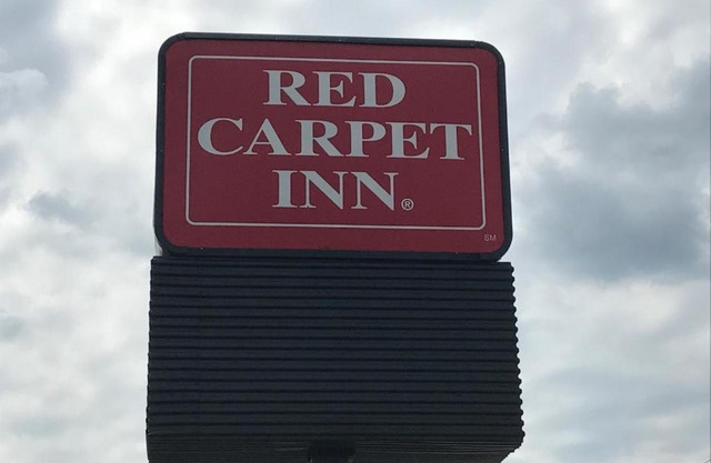 Red Carpet Inn, Alexandria