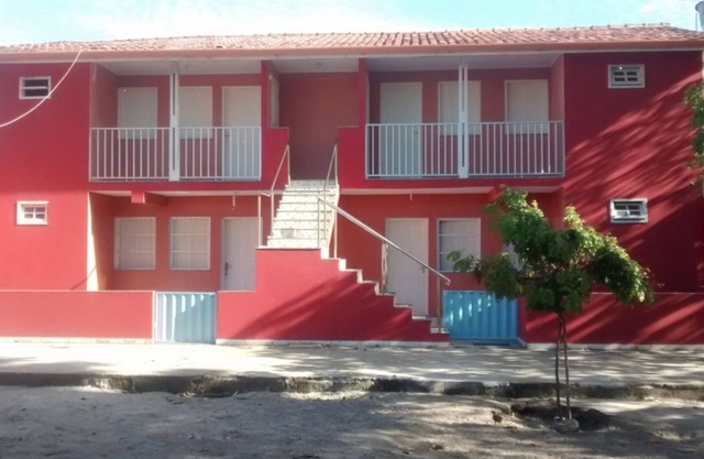 Red crown season kitnets