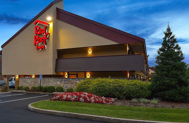 Red Roof Inn Louisville East - Hurstbourne