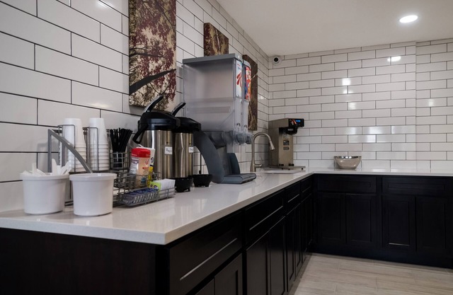 Red Roof Inn Marston