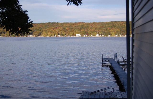 Reed and Relax on Conesus. 3 bed and 1.5 bath that sleeps 8.