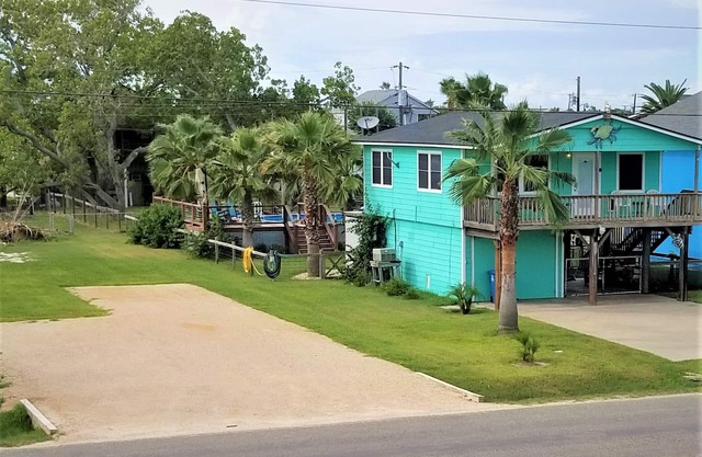 Reel'em Inn - Adventures Start Here!