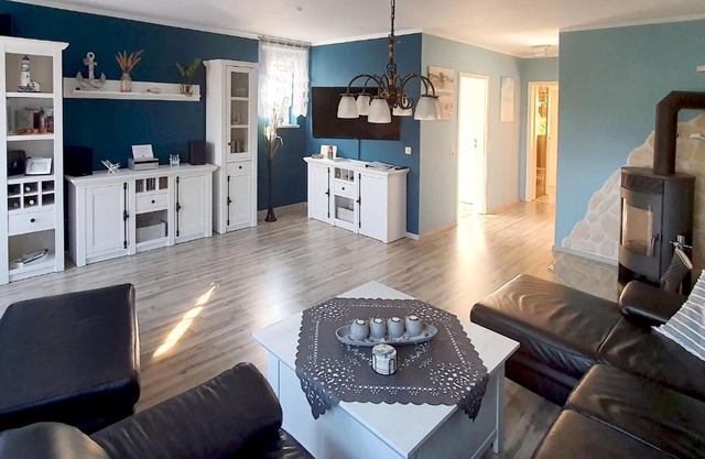 Reethaus Zickersche Berge - WG 02 mit Kamin und Terrasse