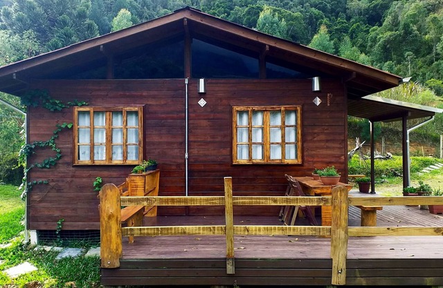 Refúgio de Ecoturismo Pedra Branca