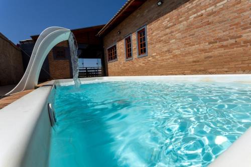 Refúgio Rústico com Piscina Aquecida Área Gourmet