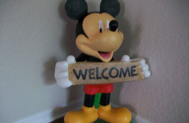 Regal Palms – Lazy River – Water Slide – Disney - Free Wifi - Baby Crib + FUN!