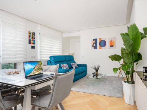 Regina Vittoria Relais EcoSmart Luxury Home SPA - De Vivo Realty