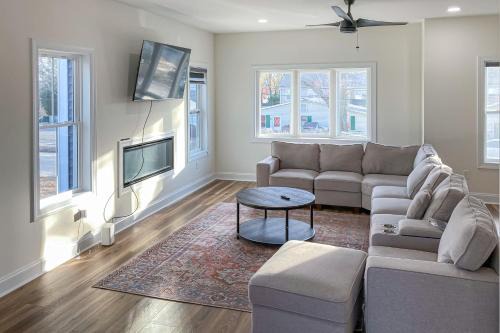 Rehoboth Coastal Highway - 35639 South St Unit 2