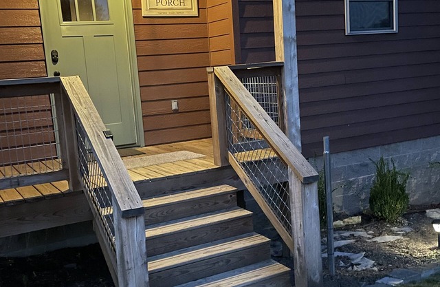 Relax and Unwind on the Caddo River in Beautiful Arkansas! Book now!