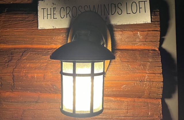 Relax at this private, unique & tranquil getaway in beautiful Upper Mount Bethel