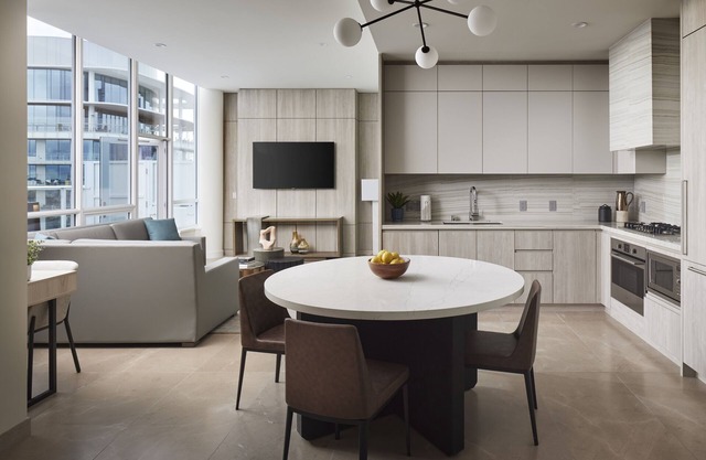 Relax in Luxury: Modern Penthouse Oasis with Stunning Seattle City Views