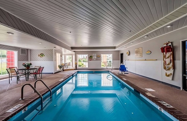 Relaxing Unit Near Attractions in GuestHouse Lexington, Parking, Pool!