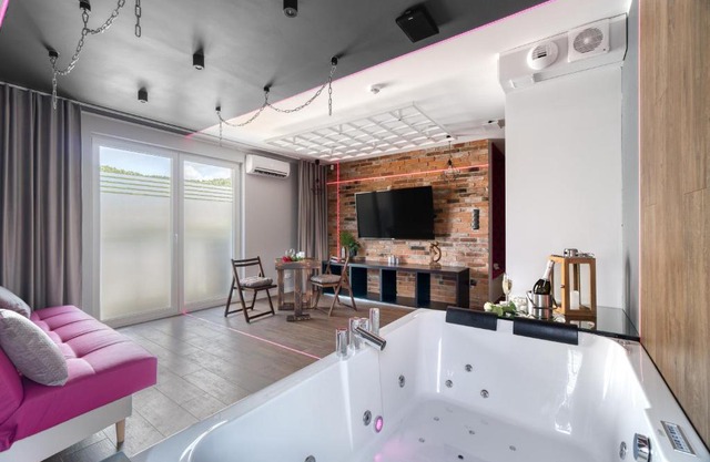 Relaxroom Fuksja