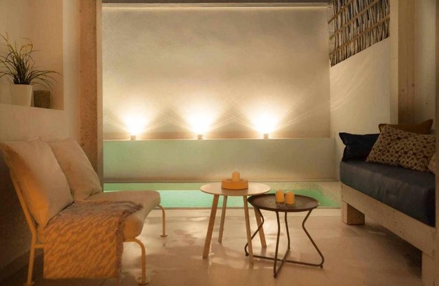 Renovación total post-covid Netflix, Piscina