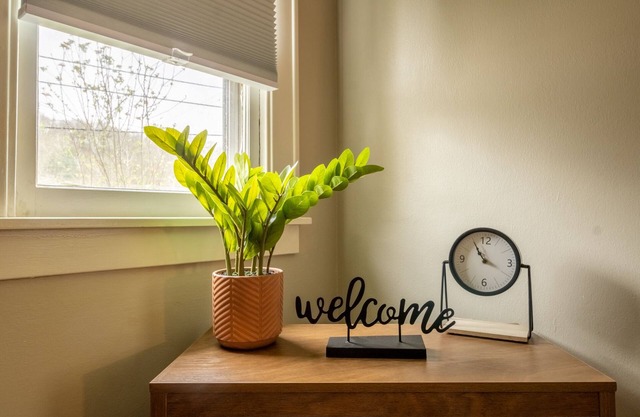 Renovated Home in Marietta, OH- close to downtown "Our Cozy Corner"
