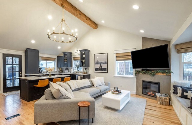 Renovated Home | Near Ski Resorts