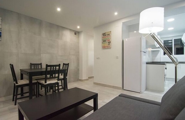 Rental unit in València · ★4.45 · 3 bedrooms · 4 beds · 1 bath