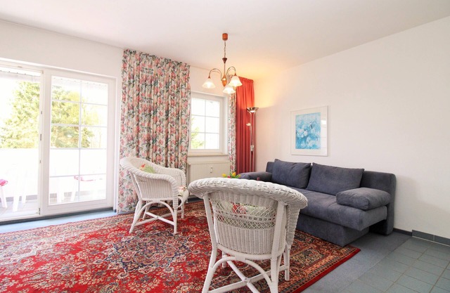 Res. Wischuer WE 22: friendly and bright 2-room apartment with balcony