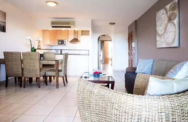Residence Les Flamants Roses - 3 Rooms 6 People Sea Side