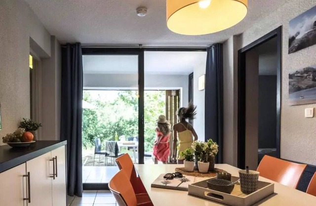 Residence Lou Castel* - Vacances Bleues - 2 Rooms 2 People PMR