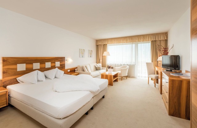 Residence Mathilda in the Vinschgau apple orchard - Refined & simple