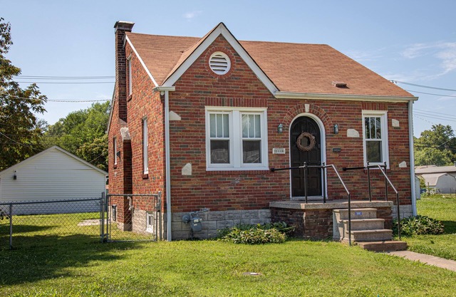 Residence on the Roundabout