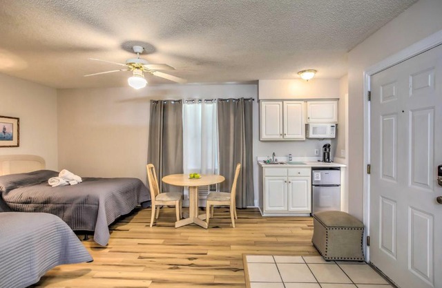 Resort Studio in Calabash Golf, Dine and Swim!