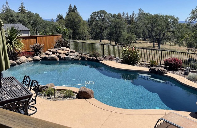 Resort Style Backyard - Minutes Away From Trails & Downtown Auburn!