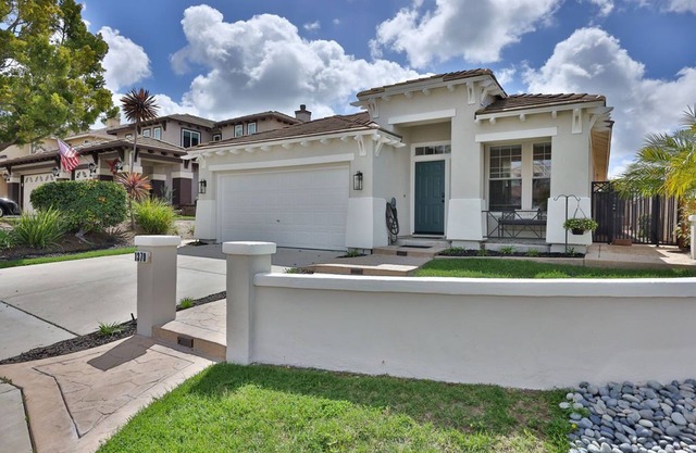 "Respite Retreat" A Fully Furnished Single Story 3-bedroom house in Chula Vista