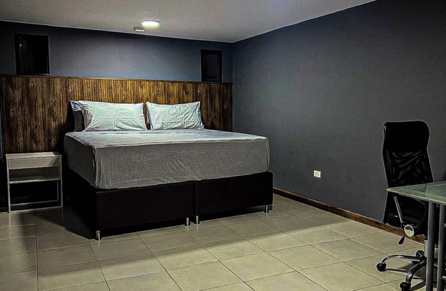 Rest Plus Room : King Size Bed : Private Bathroom