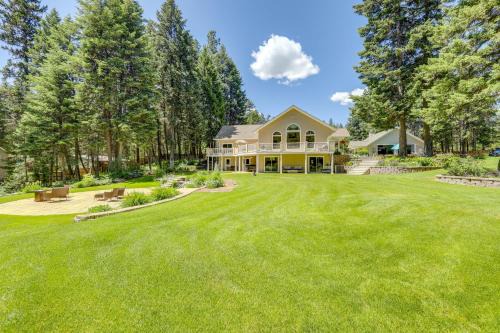 Retreat and Event Villa Lake Access