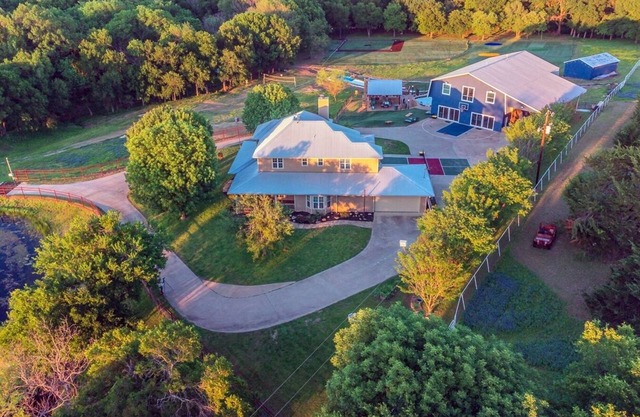 Retreat Blooming Grove | A Retreat DFW Experience