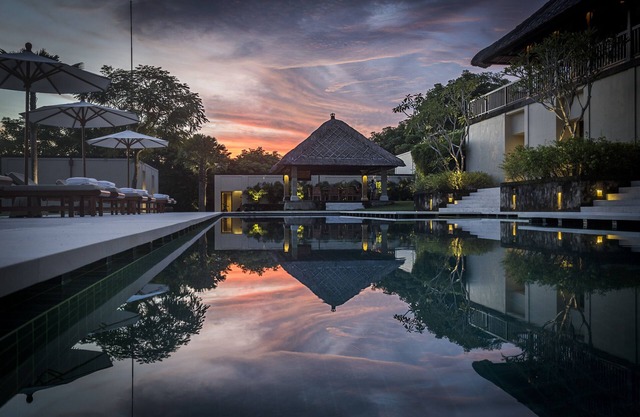 REVĪVŌ Wellness Resort Nusa Dua Bali