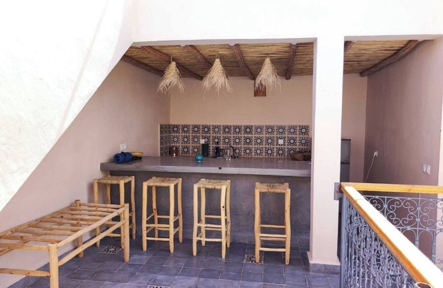 RIAD E&J RENOVE&PRIVATIF 5 CH CLIMATISEES MARRAKECH MEDINA, PISCINE CHAUFFEE