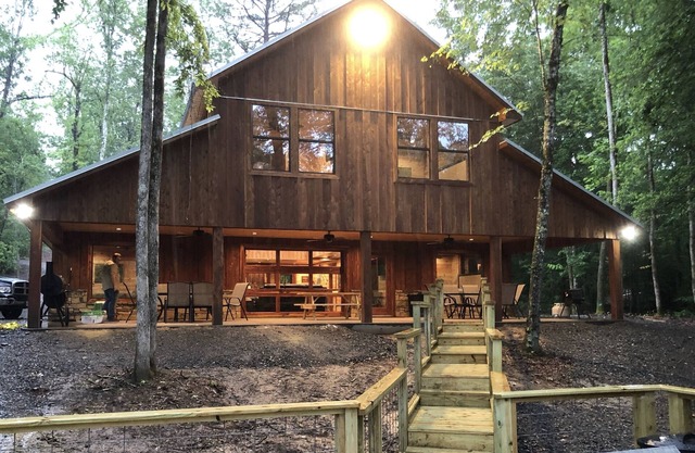 River View Hideaway on the Little Missouri River