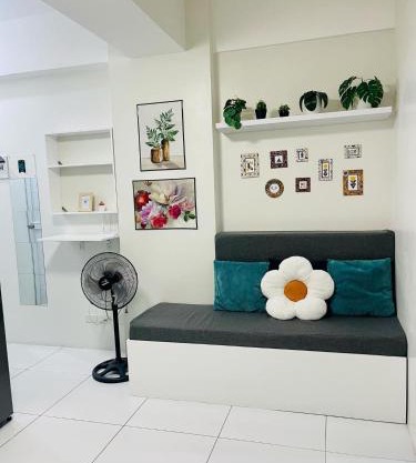 RiverBay 2 BR Apartment Naga City