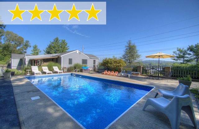 ☆Riverview ☆Close to Downtown ☆Lrg Modern Home