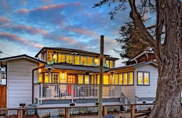 Riverview Retreat Duplex-Captiola LOWER UNIT A