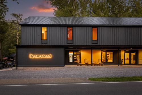 Roamstead Smoky Mountains