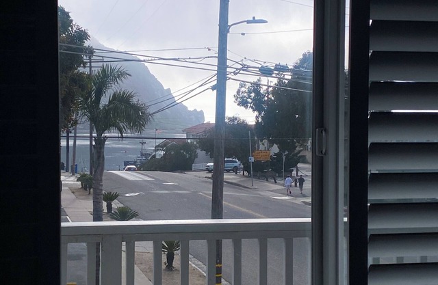 Rockview Inn and Suites