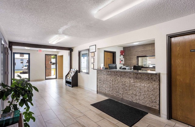 Rodeway Inn Cedar Rapids Westdale