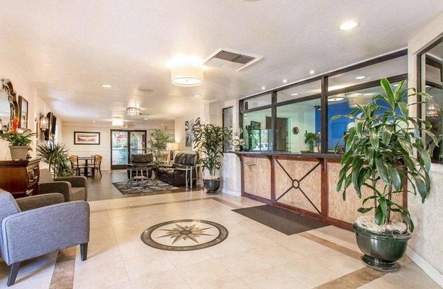 Rodeway Inn & Suites Colton - Riverside