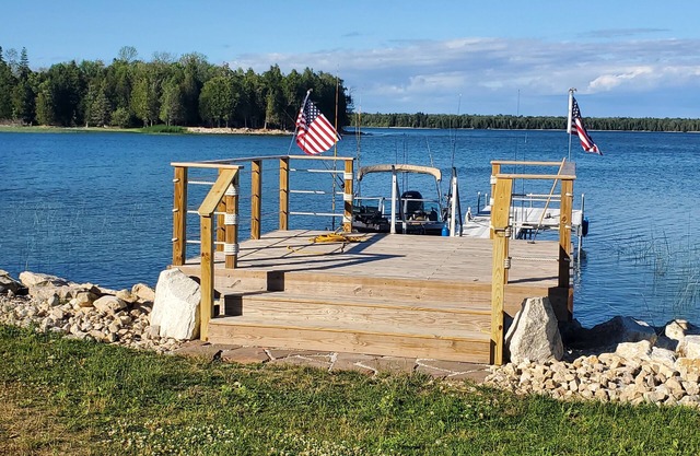 Rogers Cottage on water front Rowley’s Bay
